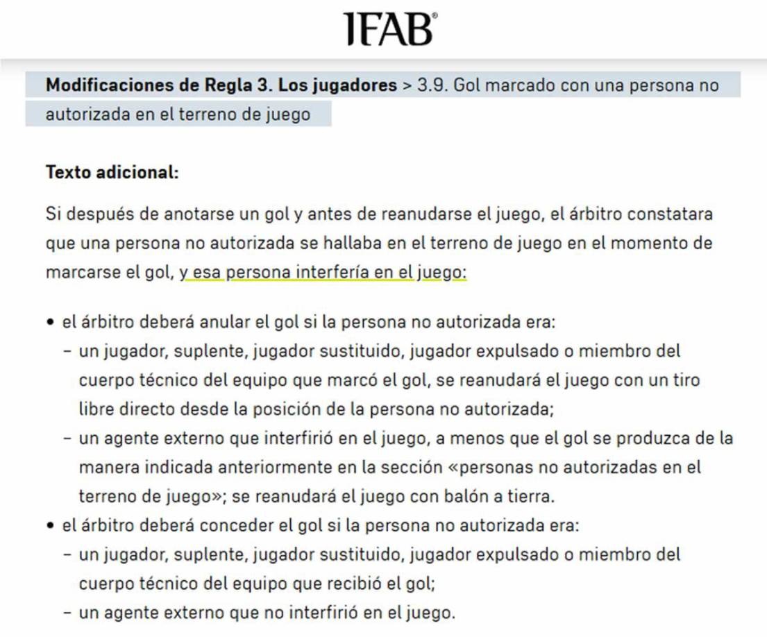 Esta es la nueva norma de la International Football Association Board (IFAB) sobre la invasión de campo.