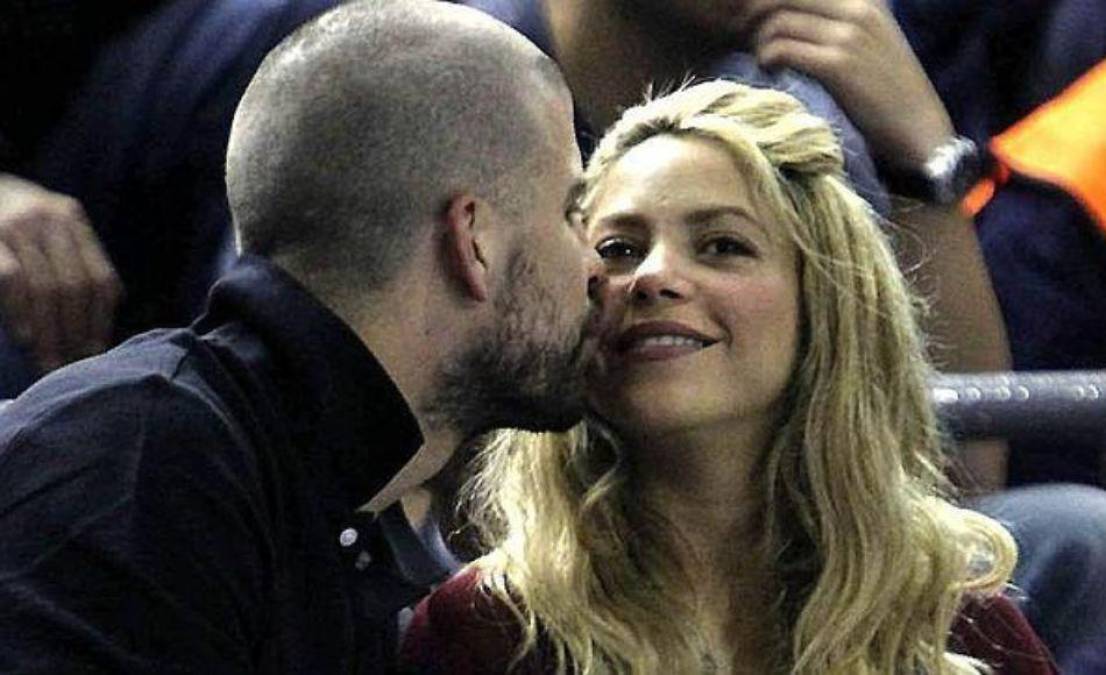 El escándalo que envuelve al jugador del Barcelona Gerard Piqué y la cantante Shakira, cada vez está dando más de que hablar.