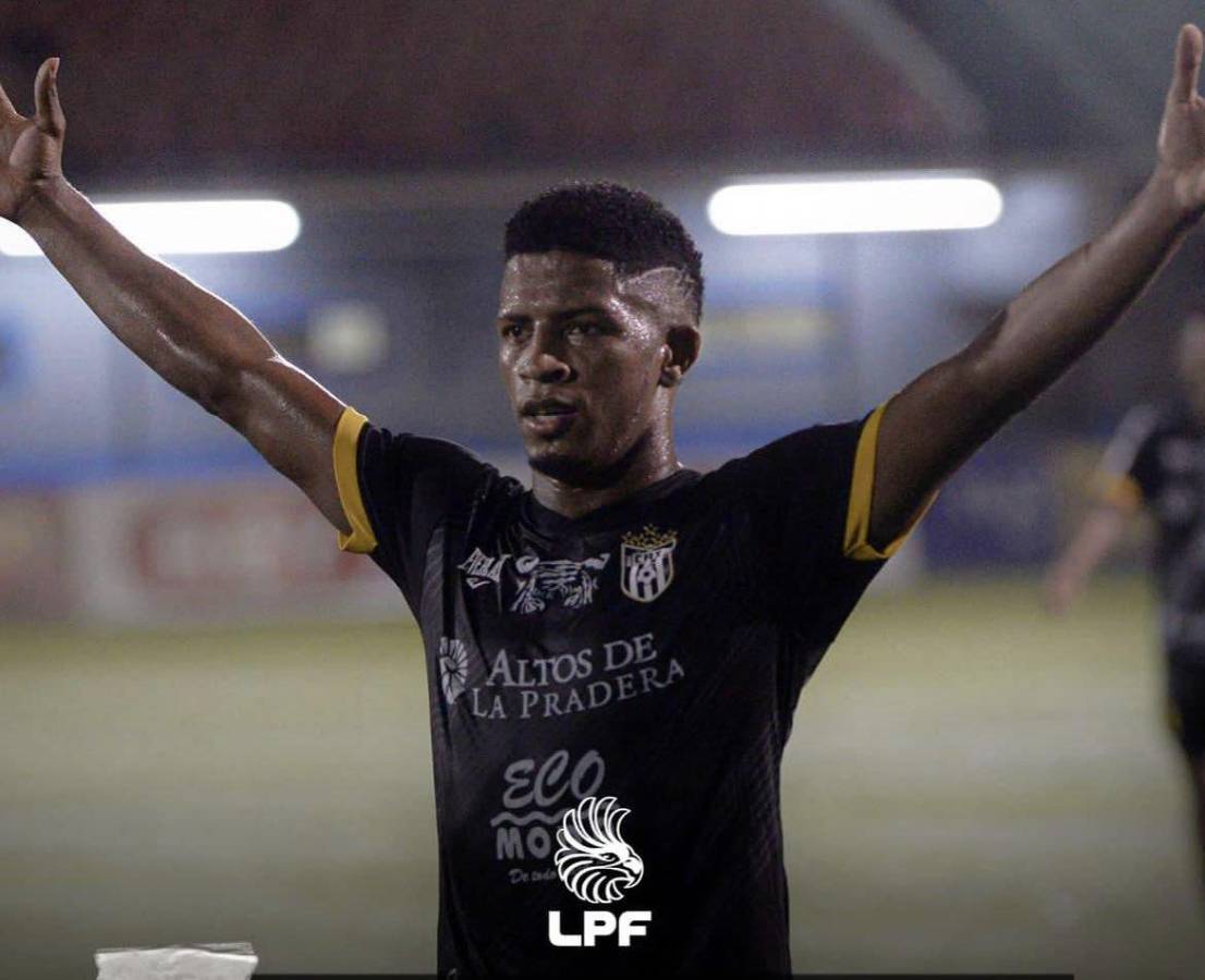 Jorge Serrrano fue segundo jugador más valioso de los últimos campeonatos en la liga de Panamá.