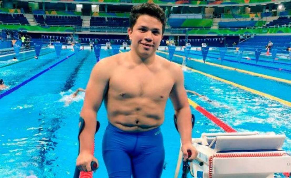 Honduras también ha estado representando. El nadador catracho Emmanuel Díaz lamentablemente fue descalificado por llegar dos minutos tardes a la competencia, todo por un mal entendido.