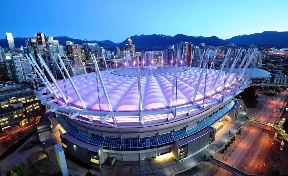 BC Place Stadium (Vancouver) - Es un estadio multipropósito y en el que juega como local el equipo de fútbol Vancouver Whitecaps. Fue inaugurado en 1983 y cuenta con una capacidad para 54 500 espectadores. También debutará como nueva sede mundialista.