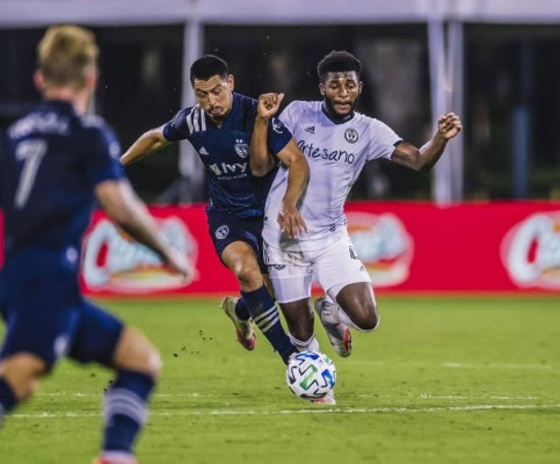 El jugador nacido en Puerto Cortés y de 34 años devenga por temporada 12,075,000 lempiras.