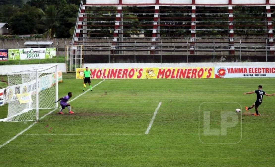 Cerca del final del partido, el argentino Gonzalo Klusener de penal firmó el quinto gol del Motagua.