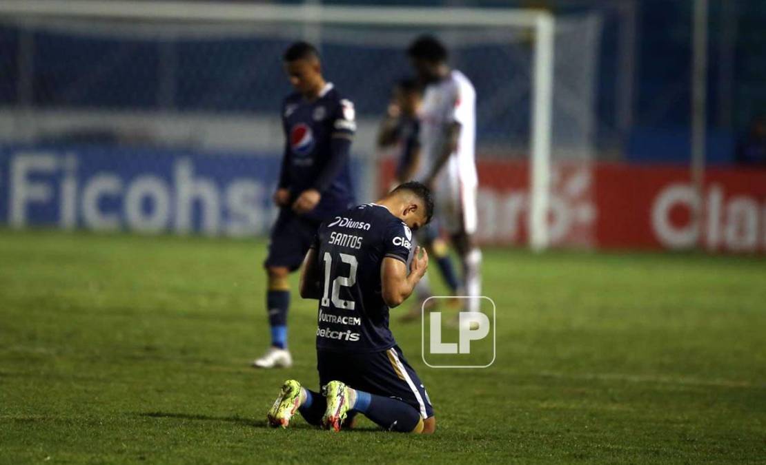 Raúl Marcelo Santos también agradeció al Todopoderoso.