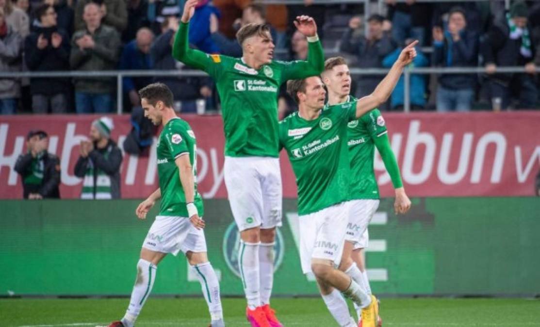 Superliga de Suiza - El FC St. Gallen lidera con 45 puntos, los mismos que el Young Boys, pero tiene mejor diferencia de goles.