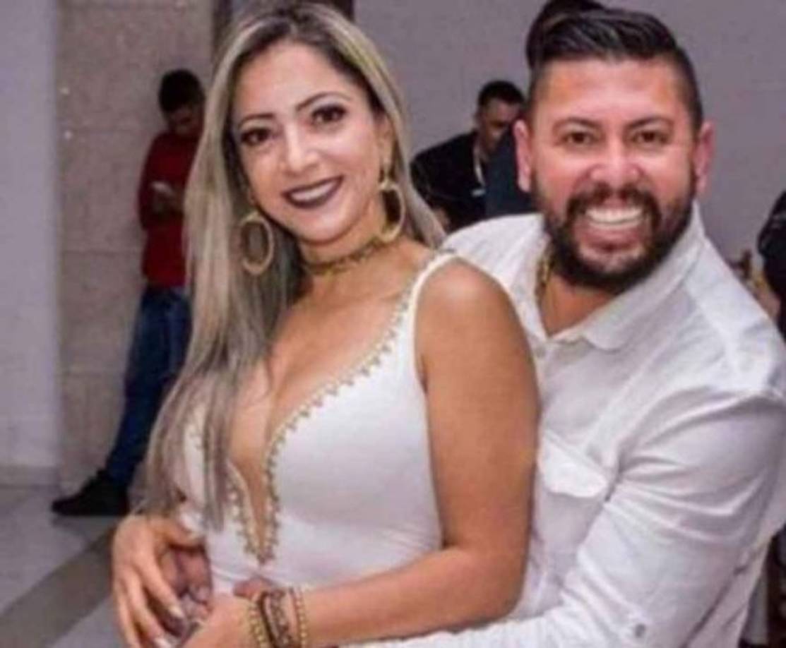 El empresario encontró al futbolista con su mujer y él asegura que la estaba violando. Al ver esta escena, se llevaron al jugador, le mutilaron los genitales y lo degollaron para luego dejar su cuerpo abandonado en el lugar.