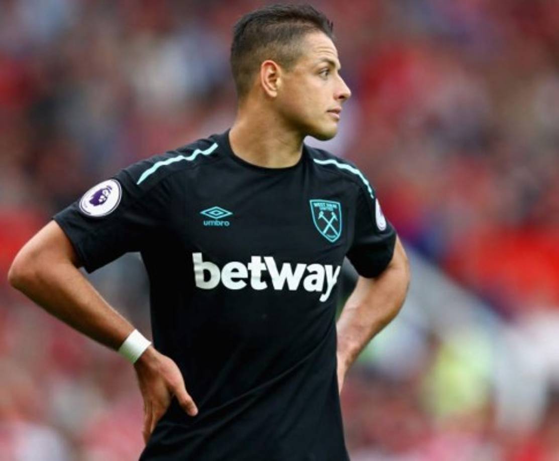 El delantero mexicano Javier Hernández estaría a un paso de irse al Besiktas de Turquía luego de que no ha podido destacar en el West Ham de Inglaterra.