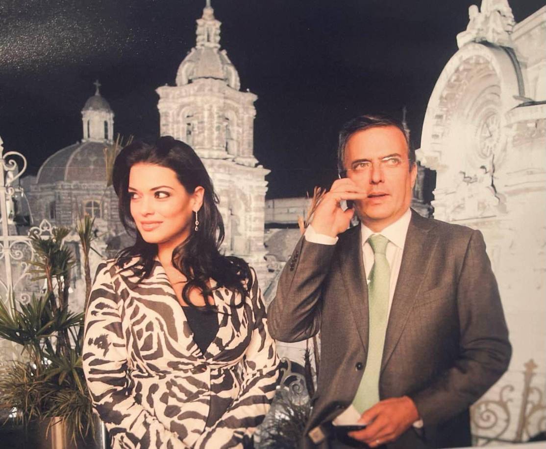 Es graduada en Administración de Empresas Turísticas y en Mercadotecnia y Ventas. En 2006, fue nombrada Embajadora itinerante, Coordinadora de Cooperación, Inversión y Libre Comercio. En abril de 2007, se convirtió en embajadora de Honduras en México.