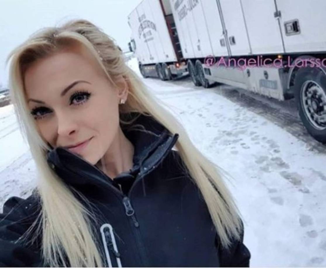 Por su belleza y popularidad, Larsson ya fue contratada para promocionar distintas marcas.