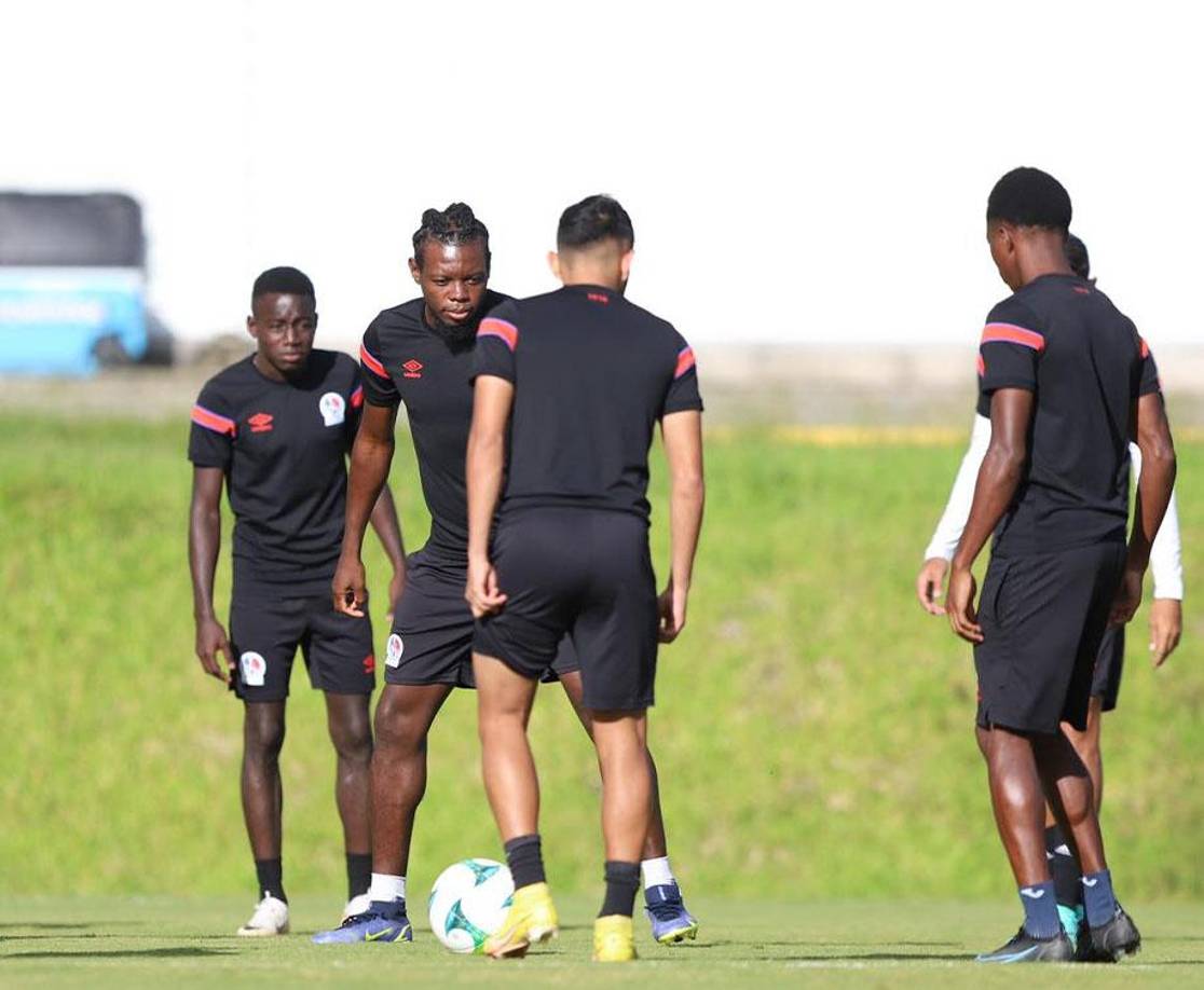 El central José García podría disputar su última final con Olimpia. El zaguero podría cambiar de equipo en el 2024 debido a la falta de minutos.