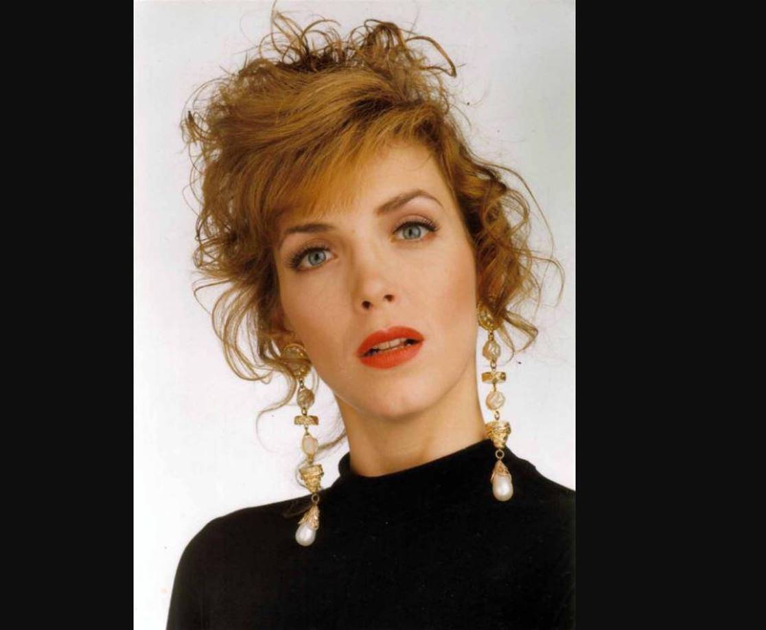 Laura Flores es una de las actrices más bellas y queridas de México. 