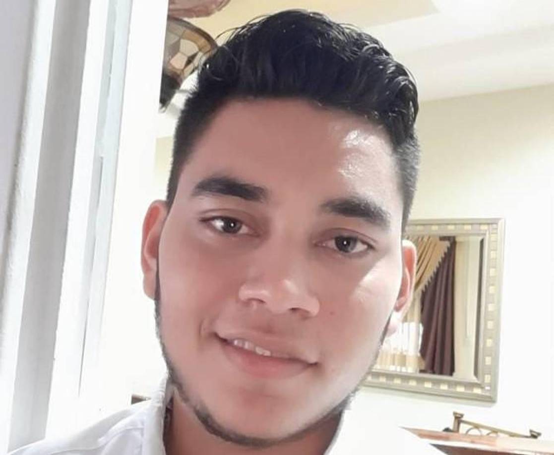 Se supo que la pareja de Jafet tenía varios meses en estado de embarazo. 