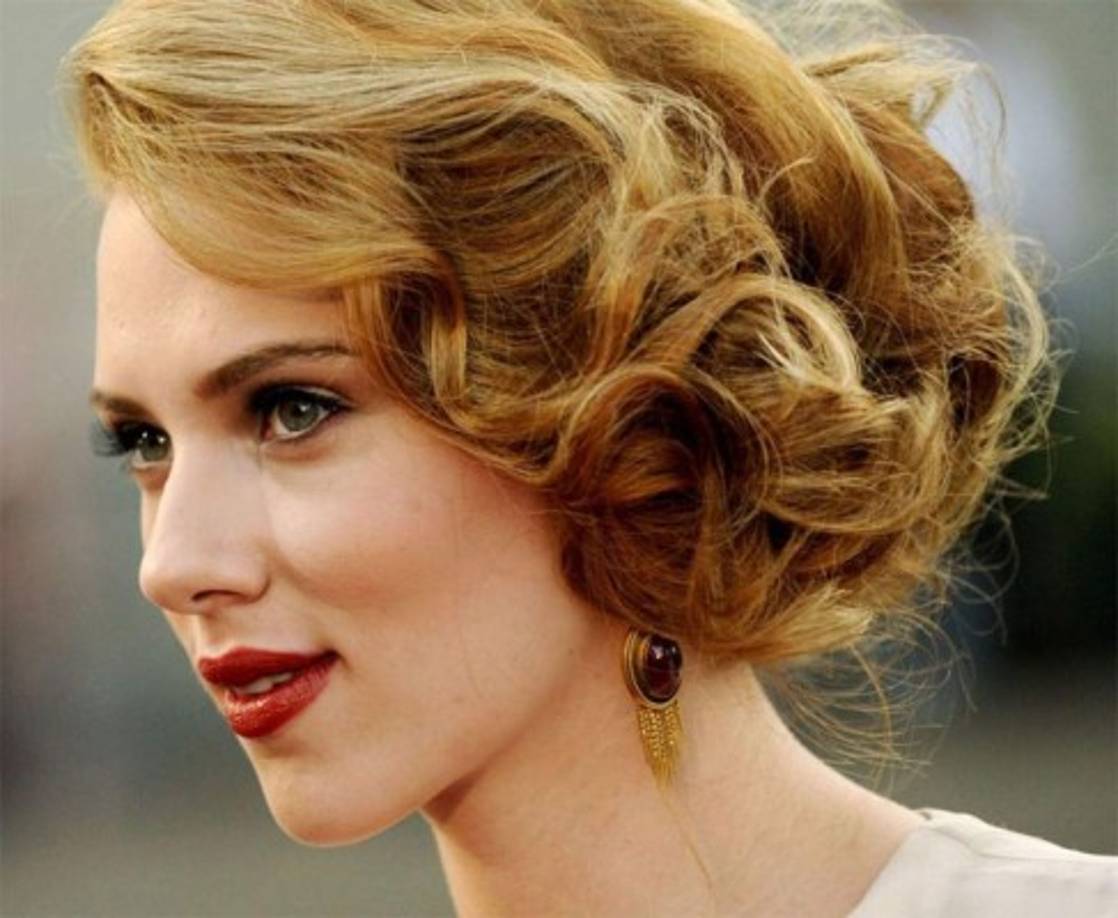 Nueva York. Esta ciudad es uno de los principales puntos del planeta y por lo tanto es de las ciudades más multiculturales de mundo. Es ideal visitar los distritos de Gansevoort Market, Greenwich Village y Brooklyn para encontrar las mujeres más hermosas y con mejor estilo.