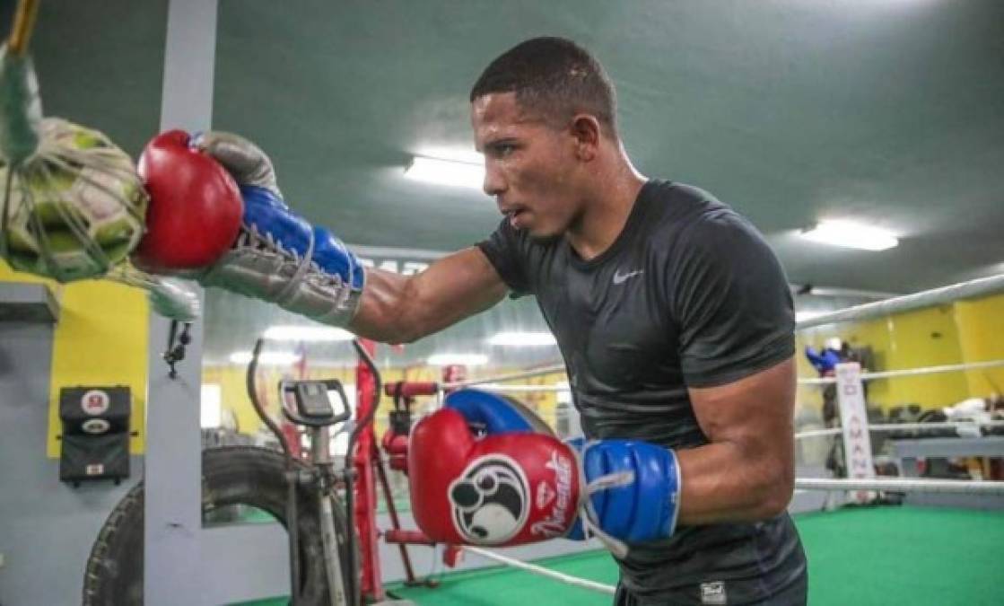 No es la primera vez que un boxeador puertorriqueño enfrenta cargos por asesinato. El fenecido excampeón mundial peso ligero, Esteban De Jesús, fue condenado a cadena perpetua en la década del 80, muriendo finalmente en la cárcel por su adicción a las drogas. Foto Instagram Félix Verdejo