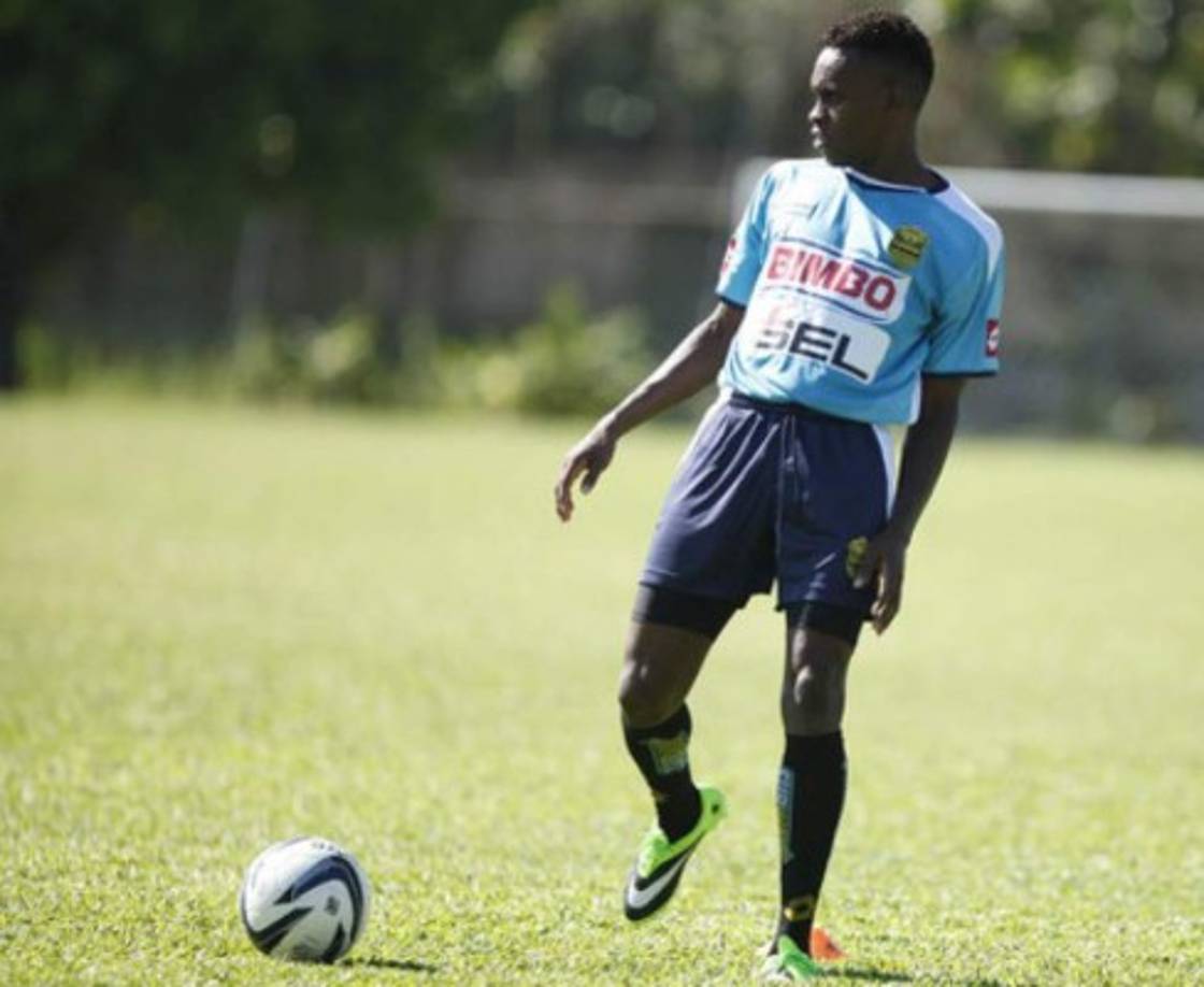 Kervin Jhonson, ex jugador del Real España, volvió de Belice para jugar con el Deportes Savio de la Liga de Ascenso.
