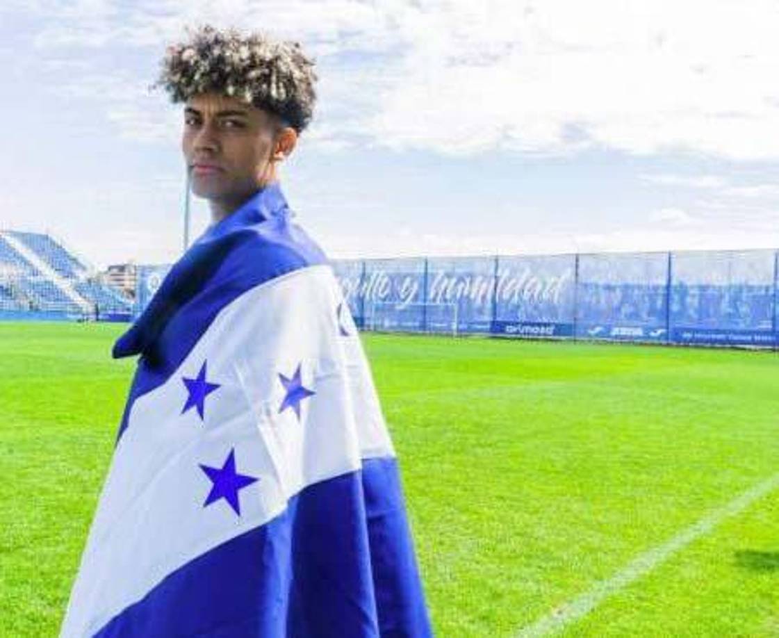 Héctor Martínez: Volante hondureño que fue fichado por el Fuenlabrada B de España. Juega como extremo y cuenta con 21 años de edad. 