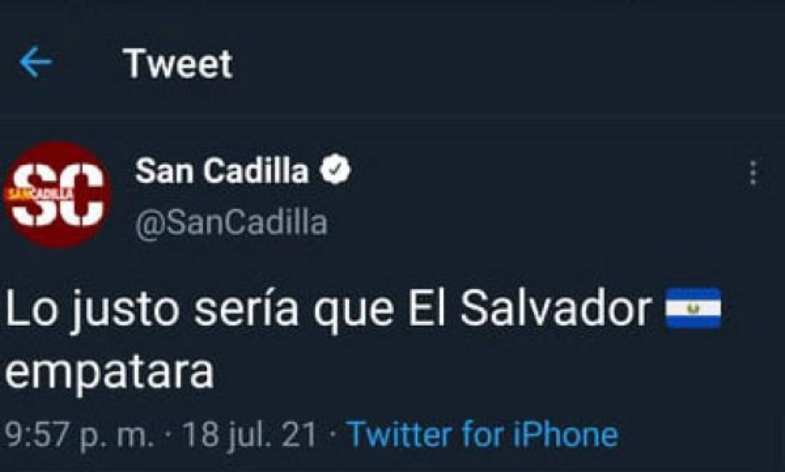 Muchos mexicanos señalaron que El Salvador mereció el empate ante México.