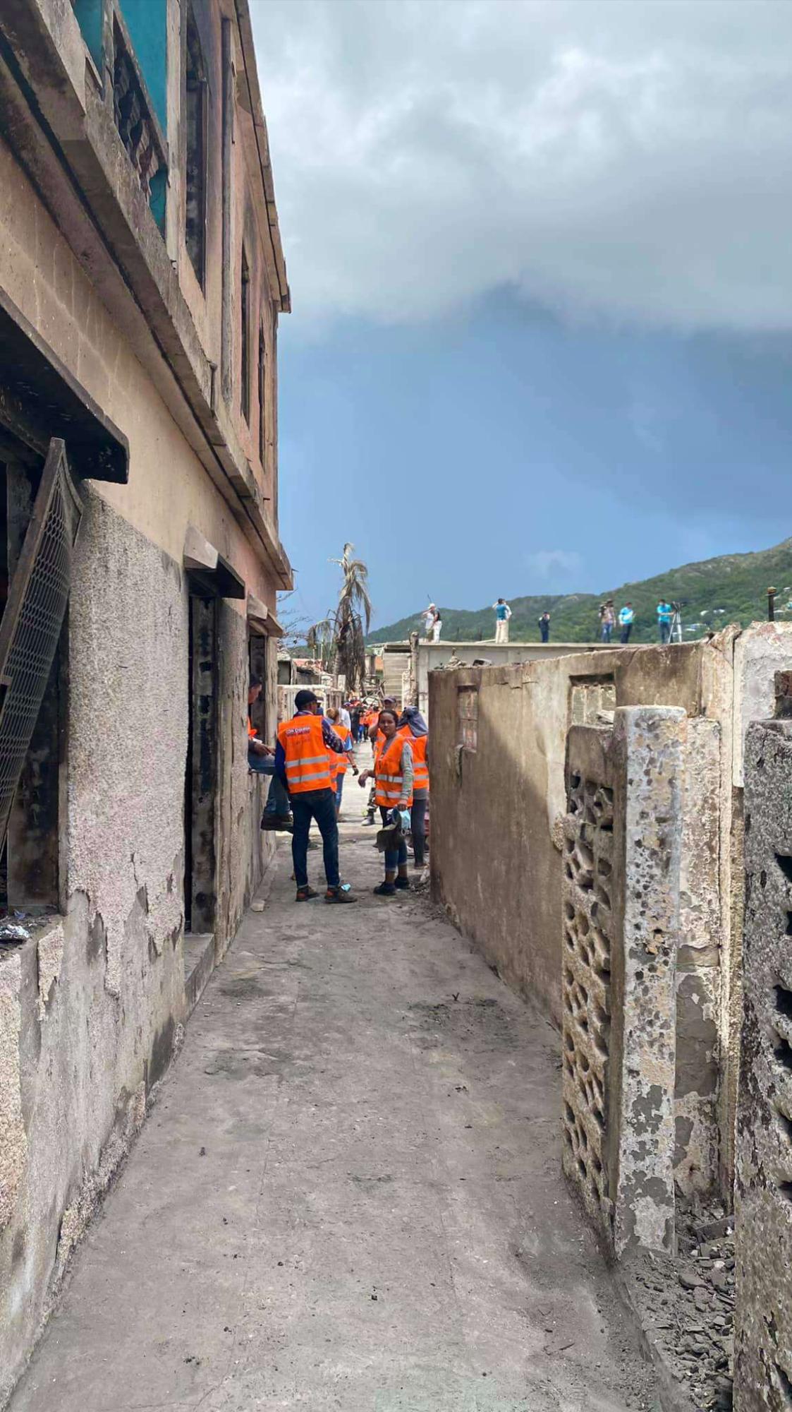 Unos 221 alumnos lo perdieron todo al arder el cayo Bonnaca