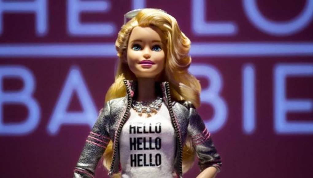 'Hello Barbie' escucha y responde