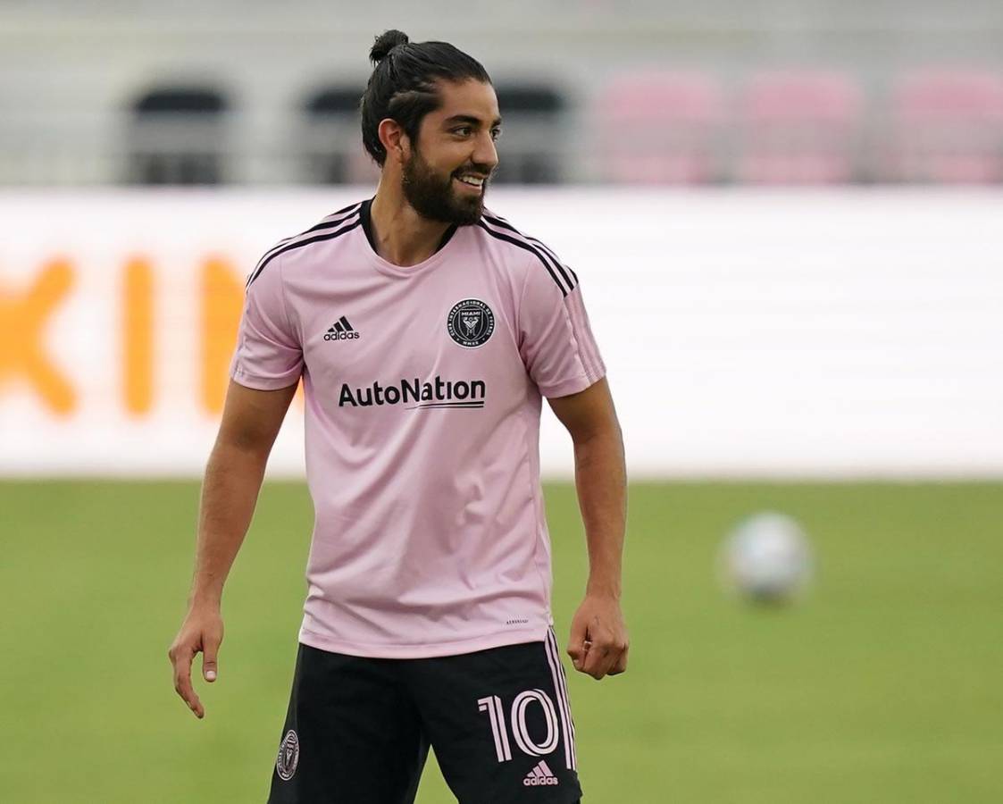 El jugador mexicano dejó de usar el número 10 en el Inter Miami, es el dorsal que llevará Messi.