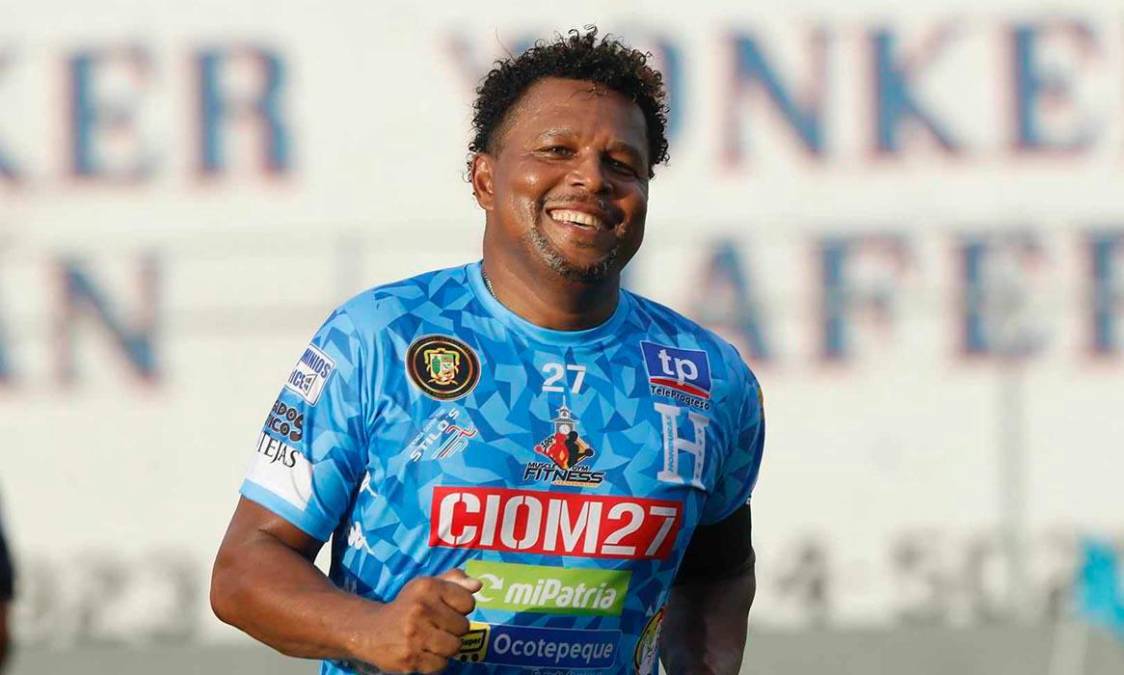 Carlos Rambo Despedida de Rambo de León: Figura internacional y futbolistas invitados