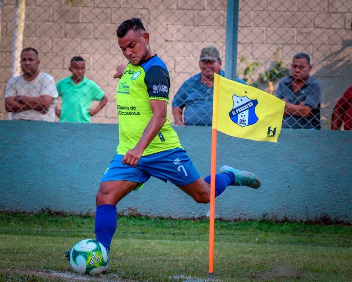 Mario Martínez podría perderse el primer partido de la final ante Olimpia.