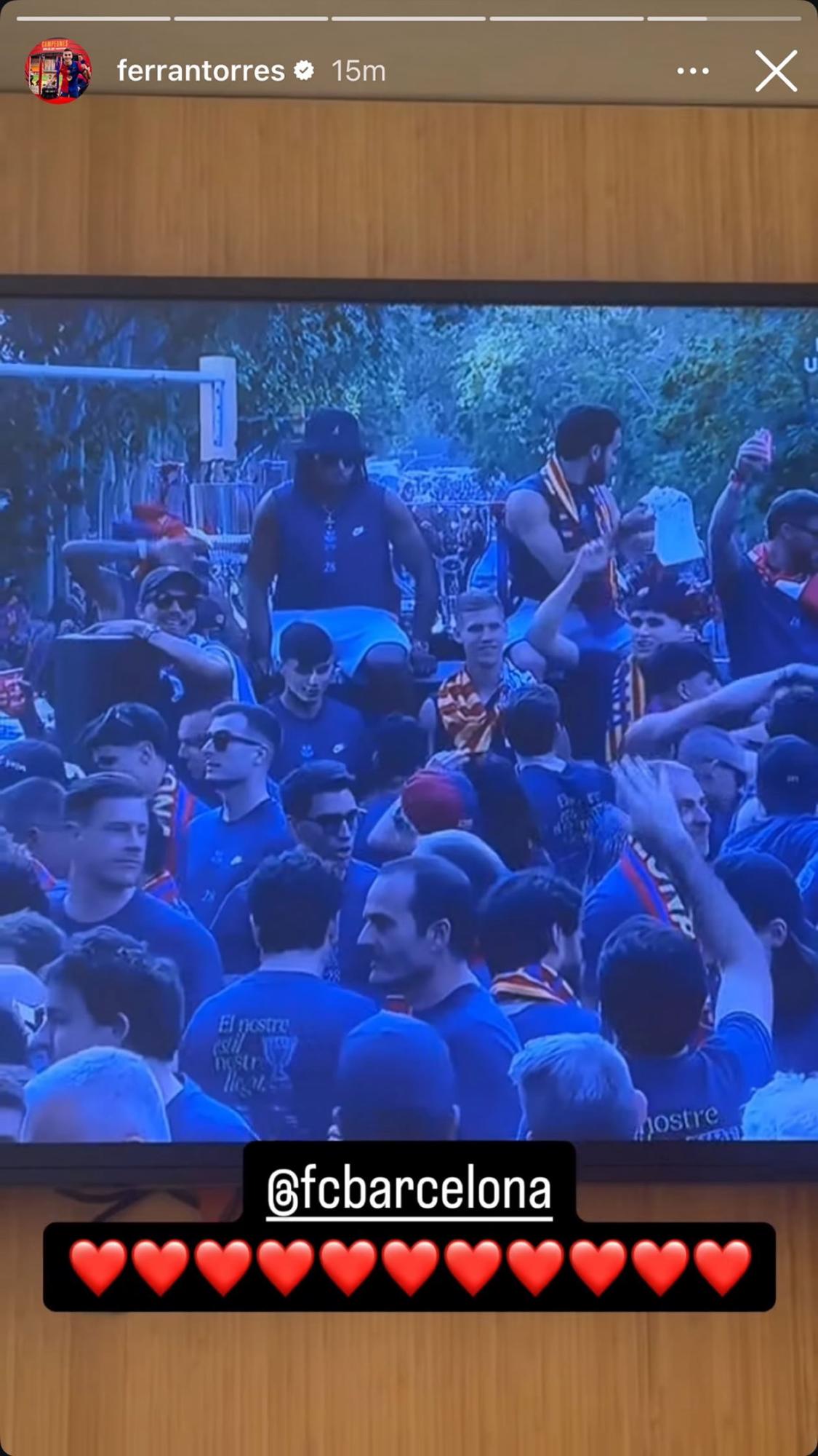 Rúa del Barcelona: jugadores se burlan de Vinicius y dardo de Lamine al Real Madrid