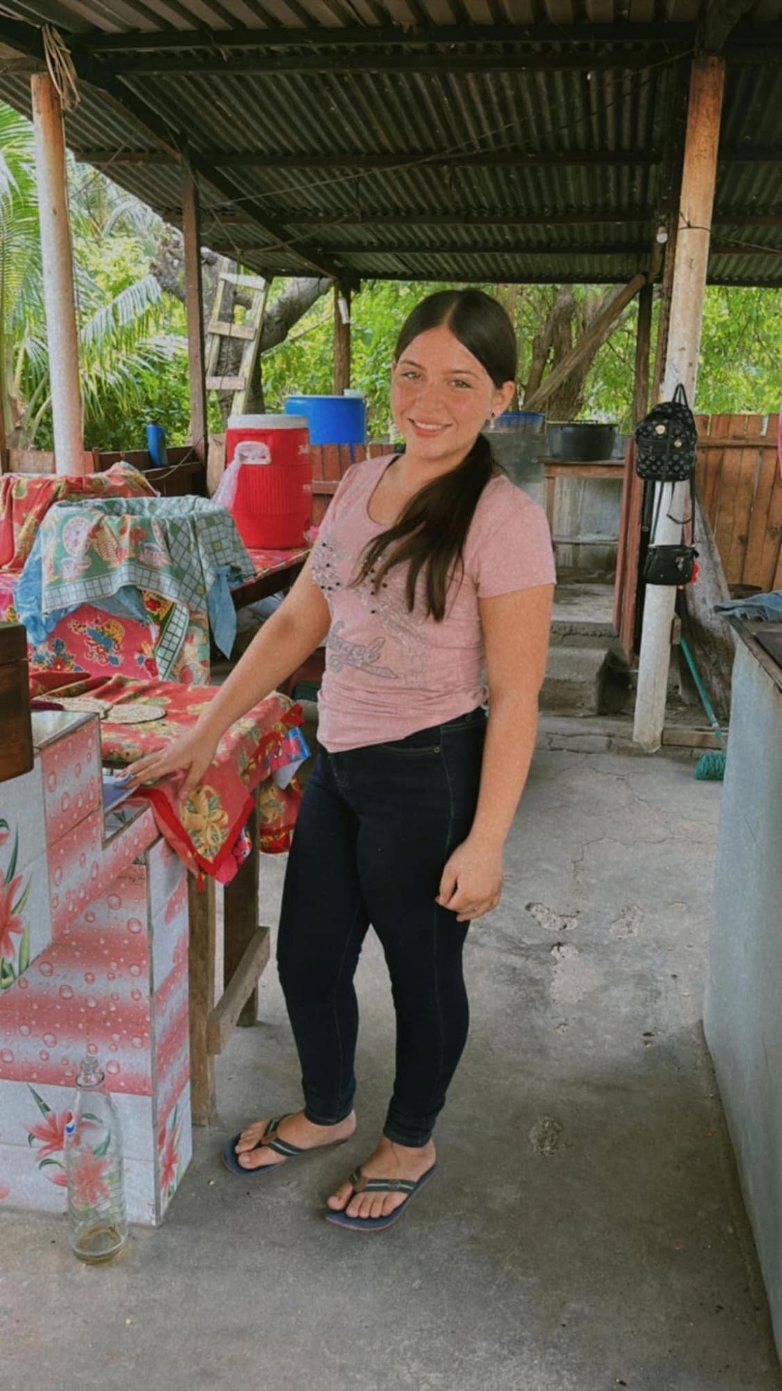 Cesia, la inspiradora y hermosa reina de belleza hondureña