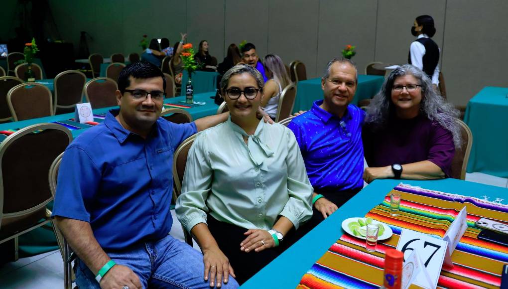 Manuel y Dirian Peñalva junto a Jody y Andrea Styles