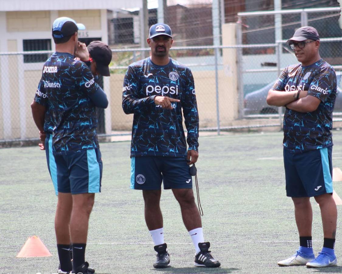 Ninrod Medina empezó a trabajar con las reservas del Motagua.