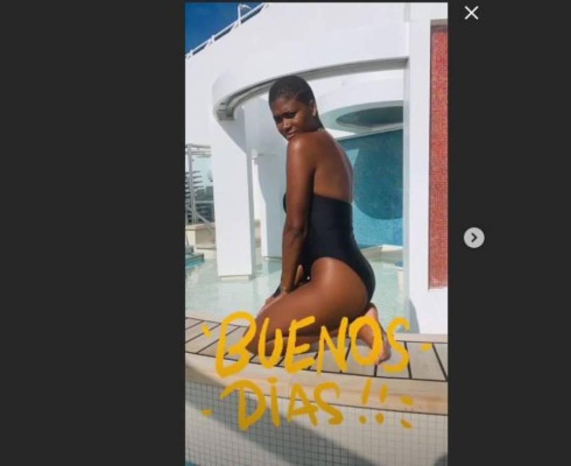 La dominicana presumió su espectacular figura.