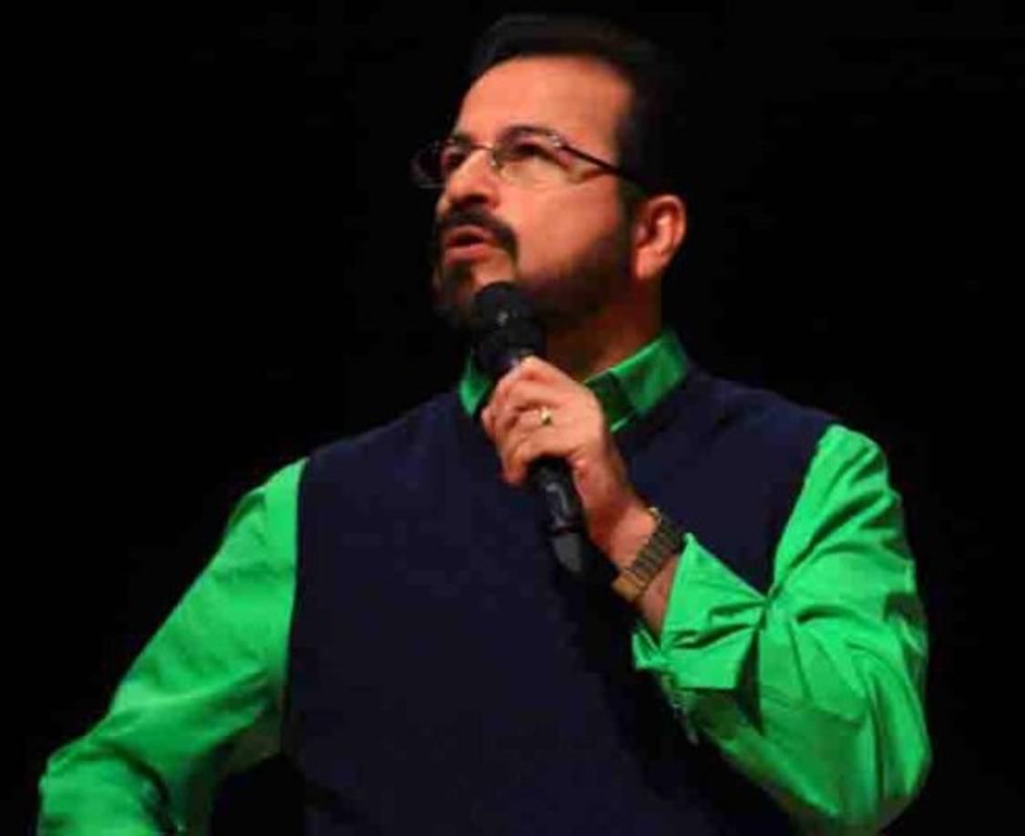 Germán Ponce: El pastor evangélico, líder de la iglesia de Cristo Ebenzer, es aficionado al Marathón.