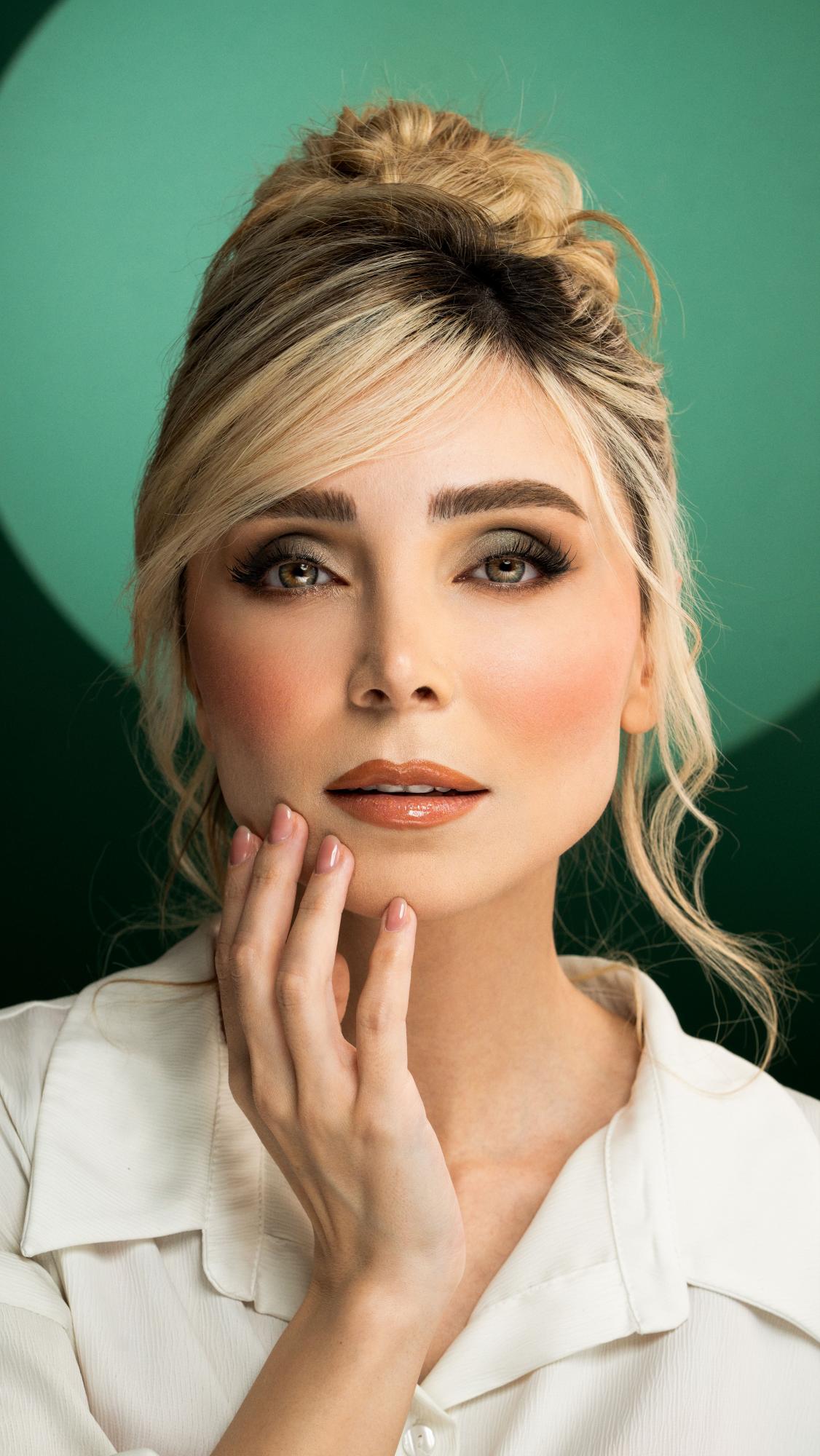 ¿Vanidad o baja autoestima?: razones por las que algunas mujeres no salen sin pintarse los labios
