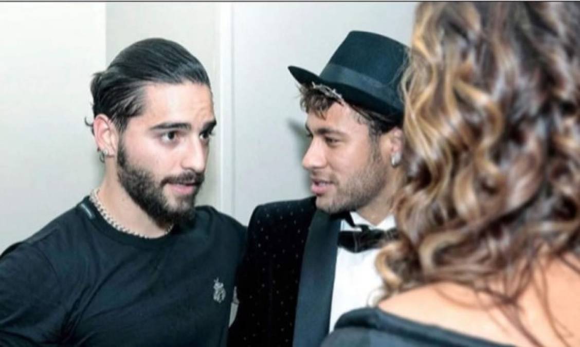 Natalia Barulich y Neymar se habrían conocido, precisamente, a través de Maluma y no habrían podido impedir la atracción. Y, evidentemente, la bonita amistad entre el colombiano y el brasileño se rompió en ese preciso instante.