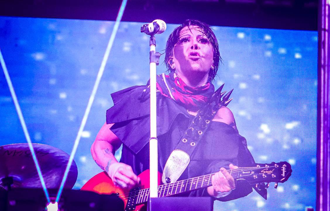 Alejandra Guzmán es operada de la columna vertebral, ¿cuál es su estado de salud?