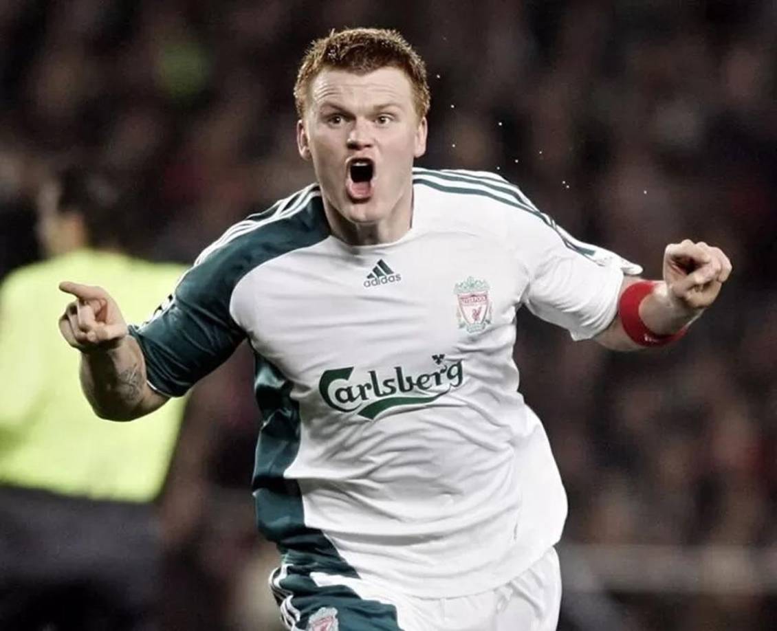 Tras ganar la Champions League en la temporada 2004-05 con el Liverpool, Riise confesó recientemente haber contactado con 15 celebridades de su Noruega natal en un intento de invitar a una cena romántica a alguna de ellas.