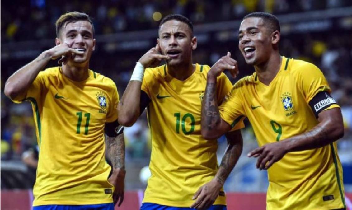El entrenador de la Selección de Brasil, Adenor Leonardo Bacchi 'Tite', adelantó el nombre de 15 futbolistas de los 23 que llevará para el Mundial de Rusia 2018.