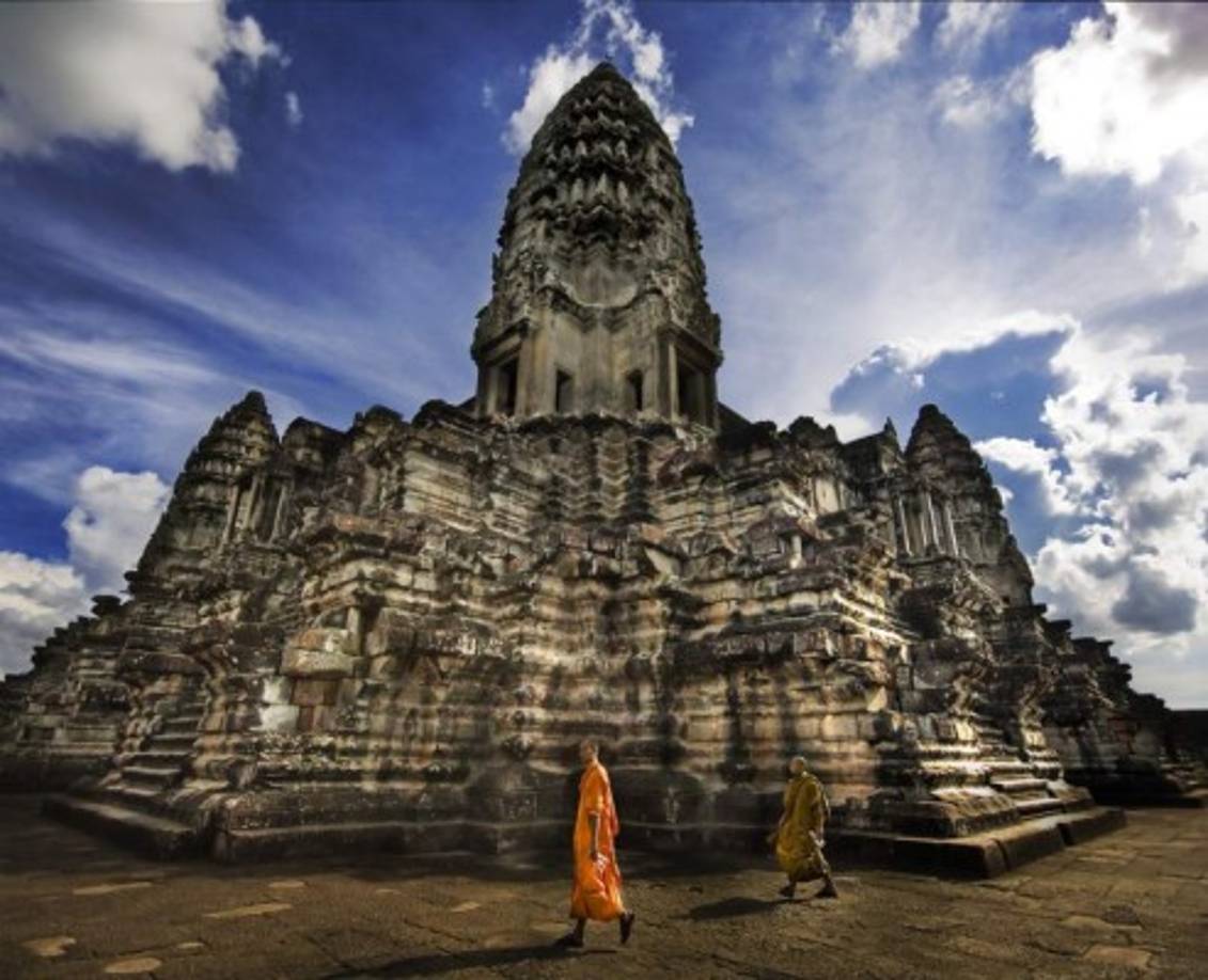 Los templos de Angkor, Cambodia. Está considerado como la mayor estructura religiosa jamás construida, y uno de los tesoros arqueológicos más importantes del mundo.
