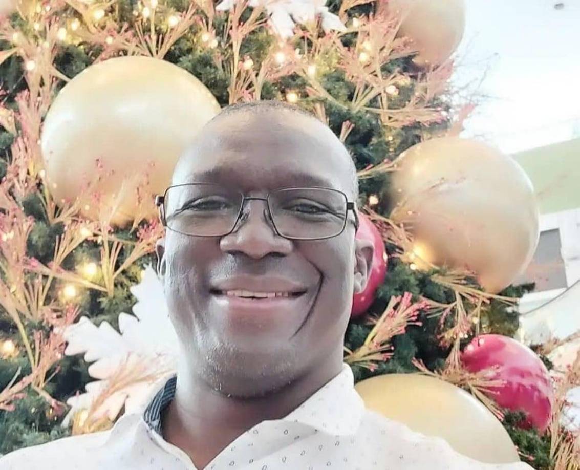 Eduardo Bennett: El exgoleador hondureño es aficionado del FC Barcelona.