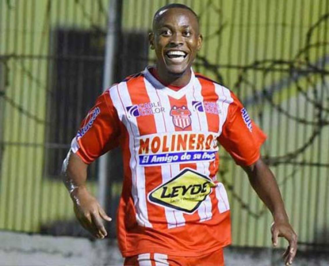 El delantero granadino Jamal Charles deja el Vida y se va cedido al Real Monarchs SC de la USL en Estados Unidos. Será compañero del hondureño Douglas Martínez.