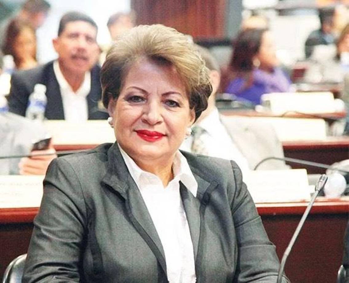 La congresista Martha Concepción Figueroa (de 71 años) ha formado parte del Poder Legislativo desde 1990. ‘Chonita Guevara’, como la conocen sus correligionarios, es originaria de Quimistán, Santa Bárbara. 