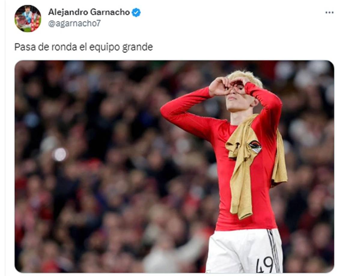 Alejandro Garnacho ha querido mandar un ‘recado’ al FC Barcelona tras la eliminación de los azulgranas en manos del Manchester United. “Pasa de ronda el equipo grande”, publicó el jugador argentino de los ‘Diablos Rojos’, acompañado de una foto suya imitando la celebración de Pedri. En el Barça se lo han tomado como burla.