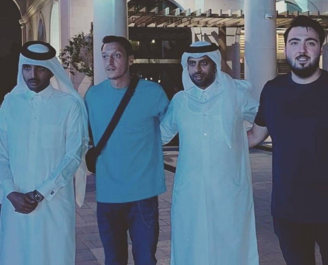 Mesut también tiene como objetivo meterse de lleno en el mundo de las criptomonedas y lanzar su propio NFT.