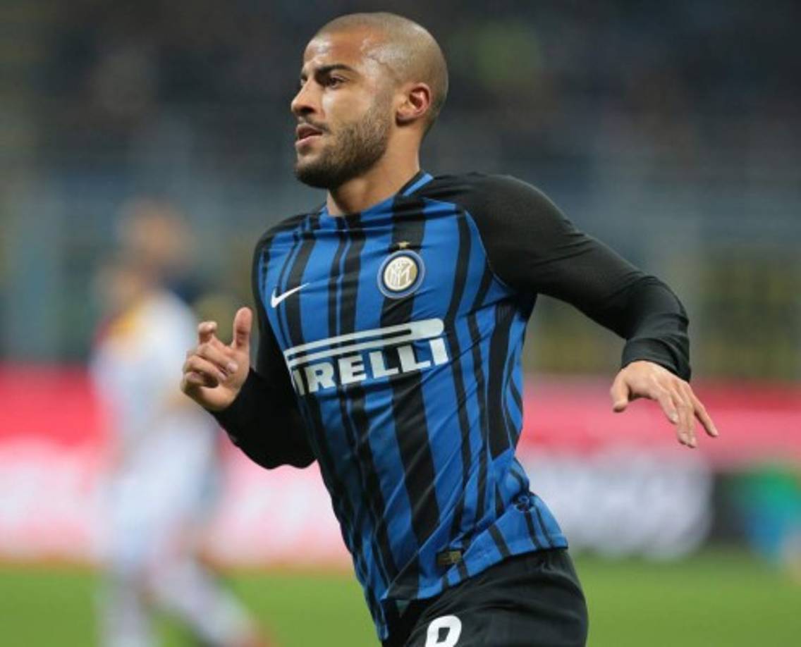 Rafinha está teniendo muy buenos minutos con el Inter y eso se está notando en sus pretendientes. Si el Inter no hace efectiva la opción de compra al Barcelona, Arsenal y Liverpool intentarían hacerse con el brasileño.