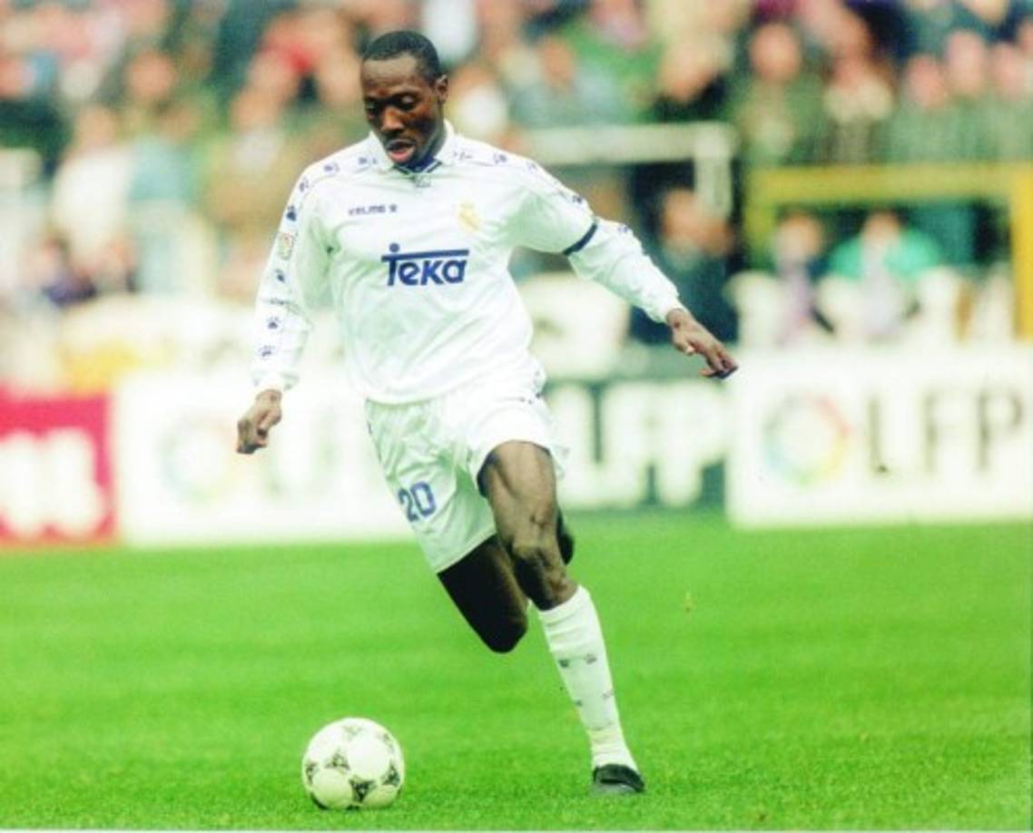 People walk outside a prison where former Brazil's and Barcelona's soccer player Ronaldinho Gaucho is being held with his brother after the two were arrested, in Asuncion, Paraguay March 9, 2020. REUTERS/Jorge Adorno