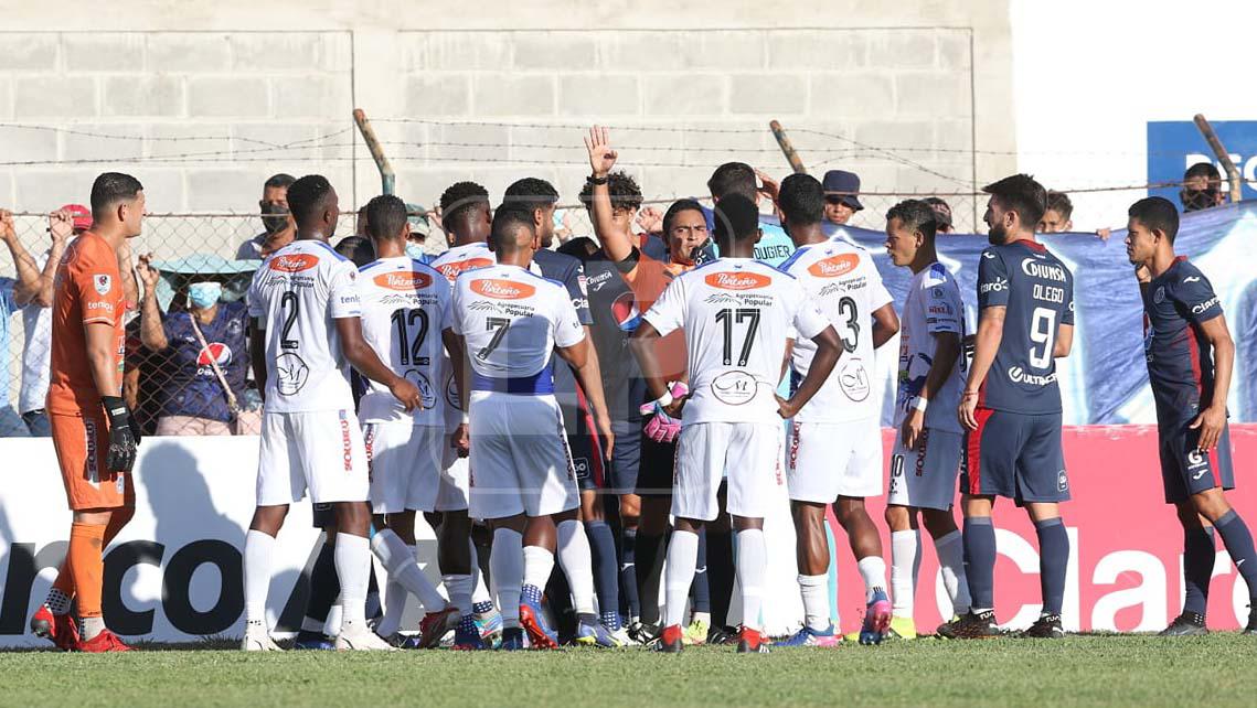 Said Martínez fue protagonista con sus decisiones.