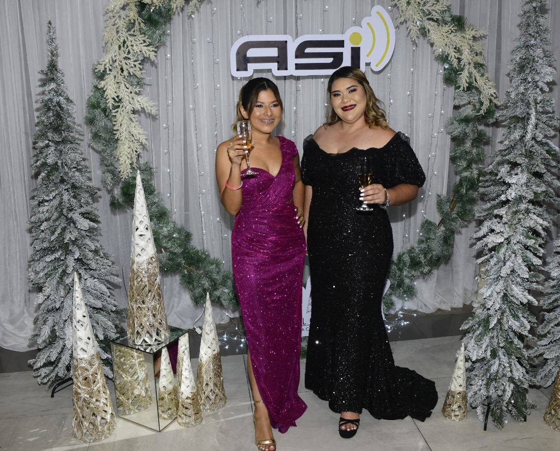 Felissa Gudiel y Gabriela Varela engalanaron la velada.