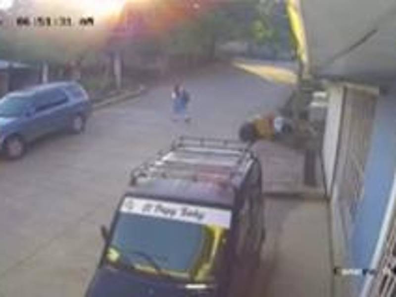 Captura de video que muestra el momento en que Patrick Sammir Girón Chávez fue secuestrado