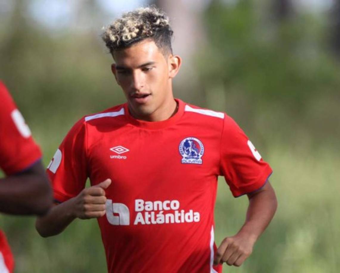 Rembrandt Flores: El joven mediocampista llegó en la presente campaña luego de buenas actuaciones con el Real de Minas. Sin embargo, ha sido marginado ya que no goza de la confianza de Pedro Troglio. Solamente ha visto acción en tres partidos en la presente temporada con el Olimpia.