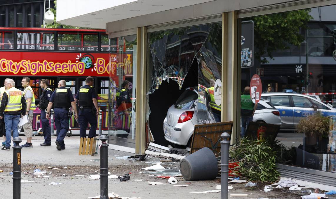 El suceso ocurrió cerca de la avenida Kurfürstendamm a las 08.30 GMT, según el portavoz de la Policía de Berlín, Thilo Cablitz.